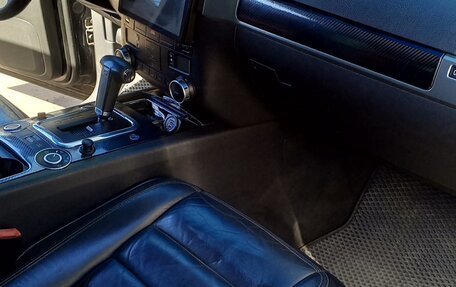 Volkswagen Touareg III, 2005 год, 600 000 рублей, 8 фотография