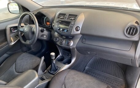 Toyota RAV4, 2012 год, 1 327 000 рублей, 13 фотография