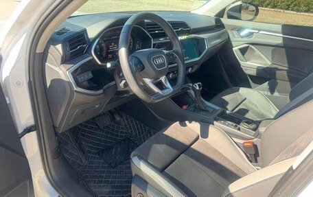 Audi Q3, 2022 год, 2 400 000 рублей, 7 фотография