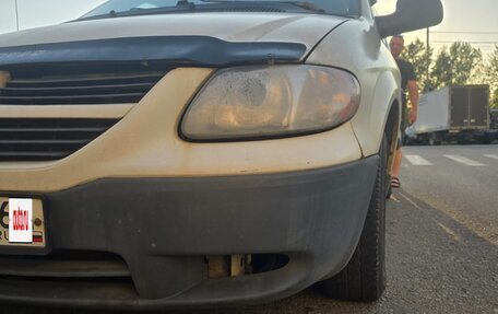 Dodge Caravan IV, 2005 год, 500 000 рублей, 2 фотография