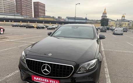 Mercedes-Benz E-Класс, 2018 год, 3 490 000 рублей, 2 фотография