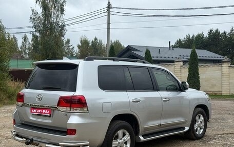 Toyota Land Cruiser 200, 2016 год, 6 500 000 рублей, 1 фотография