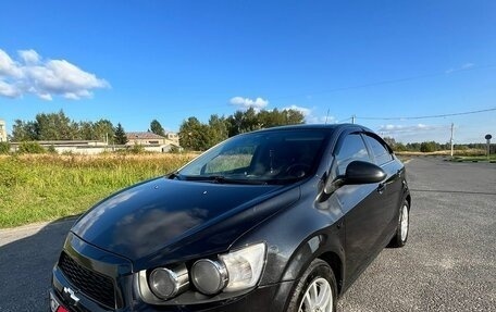 Chevrolet Aveo III, 2014 год, 700 000 рублей, 4 фотография