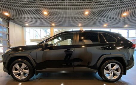 Toyota RAV4, 2020 год, 2 840 000 рублей, 6 фотография