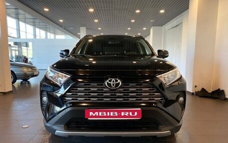 Toyota RAV4, 2020 год, 2 840 000 рублей, 8 фотография