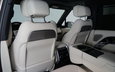 Land Rover Range Rover IV рестайлинг, 2025 год, 27 990 000 рублей, 13 фотография