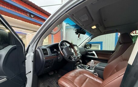 Toyota Land Cruiser 200, 2016 год, 6 500 000 рублей, 9 фотография