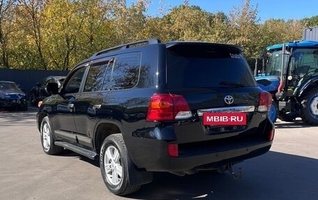 Toyota Land Cruiser 200, 2012 год, 2 946 000 рублей, 9 фотография