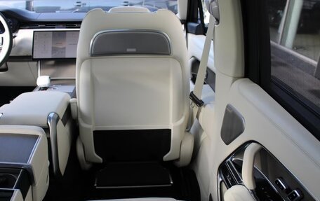 Land Rover Range Rover IV рестайлинг, 2025 год, 34 990 000 рублей, 17 фотография