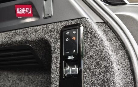 Land Rover Range Rover IV рестайлинг, 2025 год, 35 890 000 рублей, 27 фотография