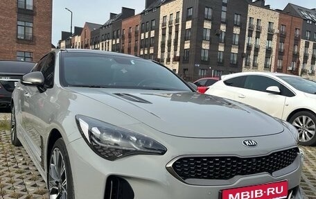 KIA Stinger I, 2018 год, 2 250 000 рублей, 1 фотография