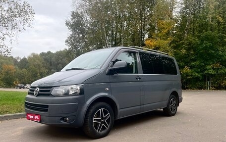 Volkswagen Transporter T5 рестайлинг, 2012 год, 1 650 000 рублей, 1 фотография