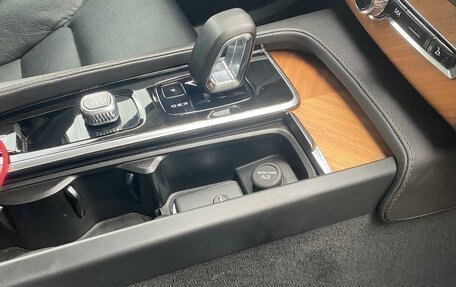 Volvo XC90 II рестайлинг, 2023 год, 5 900 000 рублей, 13 фотография