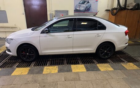 Skoda Rapid II, 2021 год, 1 350 000 рублей, 3 фотография