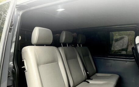Volkswagen Transporter T5 рестайлинг, 2012 год, 1 650 000 рублей, 10 фотография