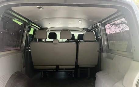 Volkswagen Transporter T5 рестайлинг, 2012 год, 1 650 000 рублей, 11 фотография