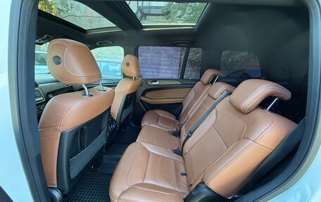 Mercedes-Benz GLS, 2017 год, 4 800 000 рублей, 25 фотография