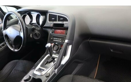 Peugeot 3008 I рестайлинг, 2016 год, 1 063 000 рублей, 5 фотография
