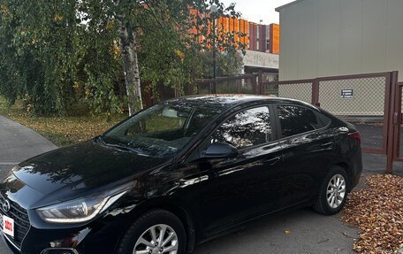 Hyundai Solaris II рестайлинг, 2017 год, 1 250 000 рублей, 3 фотография