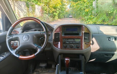 Mitsubishi Pajero III рестайлинг, 2006 год, 750 000 рублей, 7 фотография