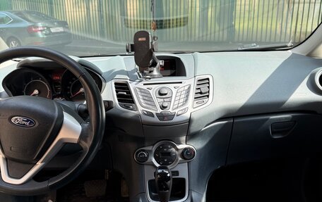 Ford Fiesta, 2011 год, 700 000 рублей, 6 фотография