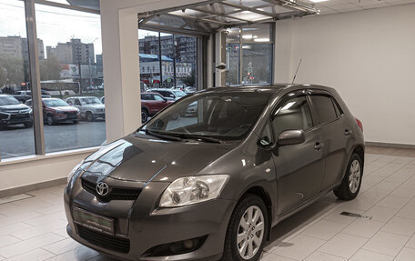 Toyota Auris II, 2008 год, 588 000 рублей, 1 фотография