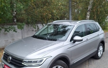 Volkswagen Tiguan II, 2021 год, 2 750 000 рублей, 1 фотография