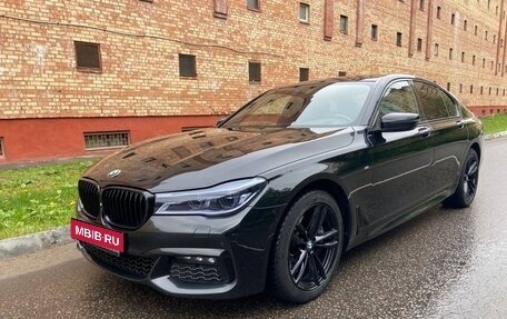 BMW 7 серия, 2016 год, 2 фотография