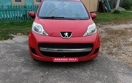 Peugeot 107 I рестайлинг, 2011 год, 420 000 рублей, 1 фотография