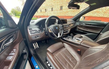BMW 7 серия, 2016 год, 9 фотография