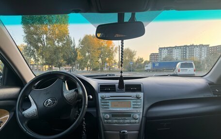 Toyota Camry, 2007 год, 850 000 рублей, 7 фотография