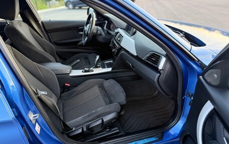 BMW 3 серия, 2018 год, 2 950 000 рублей, 14 фотография
