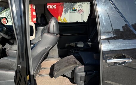 Toyota Vellfire I, 2014 год, 2 600 000 рублей, 13 фотография
