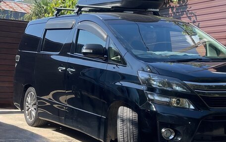 Toyota Vellfire I, 2014 год, 2 600 000 рублей, 17 фотография