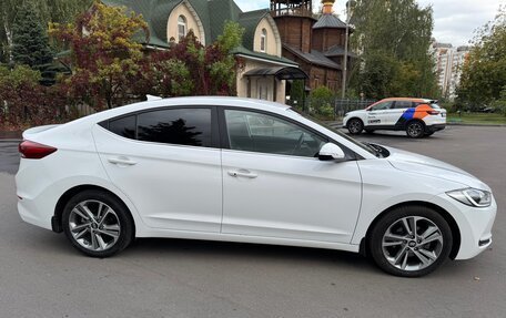 Hyundai Elantra VI рестайлинг, 2017 год, 1 625 000 рублей, 7 фотография