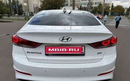 Hyundai Elantra VI рестайлинг, 2017 год, 1 625 000 рублей, 10 фотография