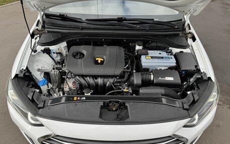 Hyundai Elantra VI рестайлинг, 2017 год, 1 625 000 рублей, 26 фотография