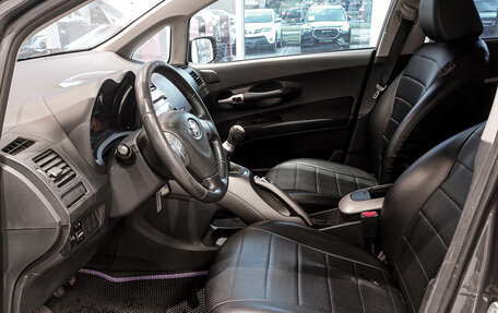 Toyota Auris II, 2008 год, 588 000 рублей, 10 фотография