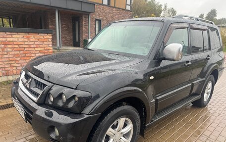 Mitsubishi Pajero III рестайлинг, 2006 год, 750 000 рублей, 2 фотография