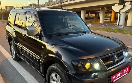 Mitsubishi Pajero III рестайлинг, 2006 год, 750 000 рублей, 9 фотография