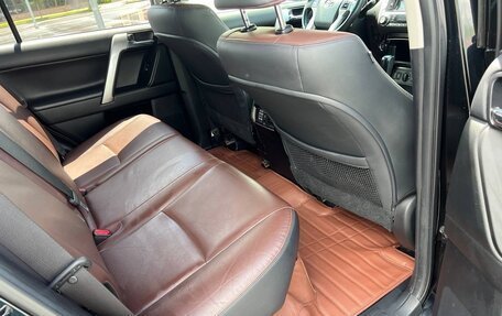 Toyota Land Cruiser Prado 150 рестайлинг 2, 2017 год, 4 500 000 рублей, 17 фотография