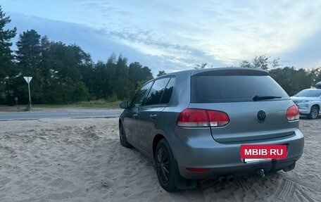 Volkswagen Golf VI, 2010 год, 630 000 рублей, 2 фотография