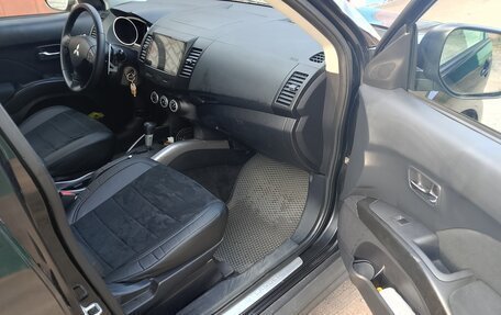 Mitsubishi Outlander III рестайлинг 3, 2008 год, 860 000 рублей, 8 фотография