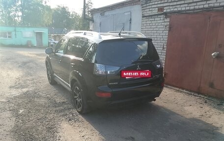 Mitsubishi Outlander III рестайлинг 3, 2008 год, 860 000 рублей, 13 фотография
