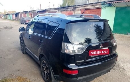 Mitsubishi Outlander III рестайлинг 3, 2008 год, 860 000 рублей, 5 фотография