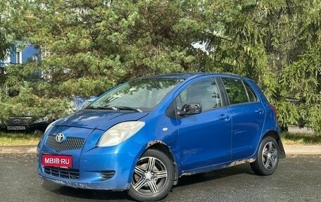 Toyota Yaris III рестайлинг, 2006 год, 349 000 рублей, 1 фотография