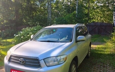 Toyota Highlander III, 2007 год, 1 850 000 рублей, 1 фотография