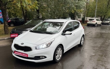 KIA cee'd III, 2012 год, 850 000 рублей, 1 фотография