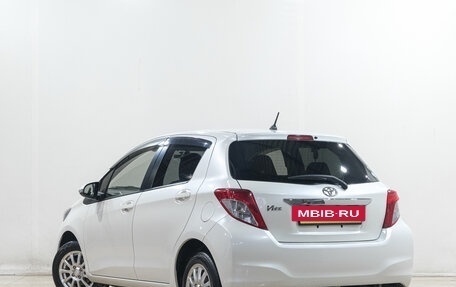 Toyota Vitz, 2013 год, 749 000 рублей, 5 фотография