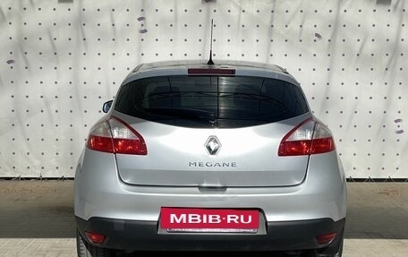 Renault Megane III, 2015 год, 945 000 рублей, 6 фотография